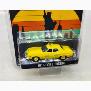1975 Ford Torino Taxi 1:64 Diecast Model Car 8 S7067726e313c46bd8cae144353d6b7efs