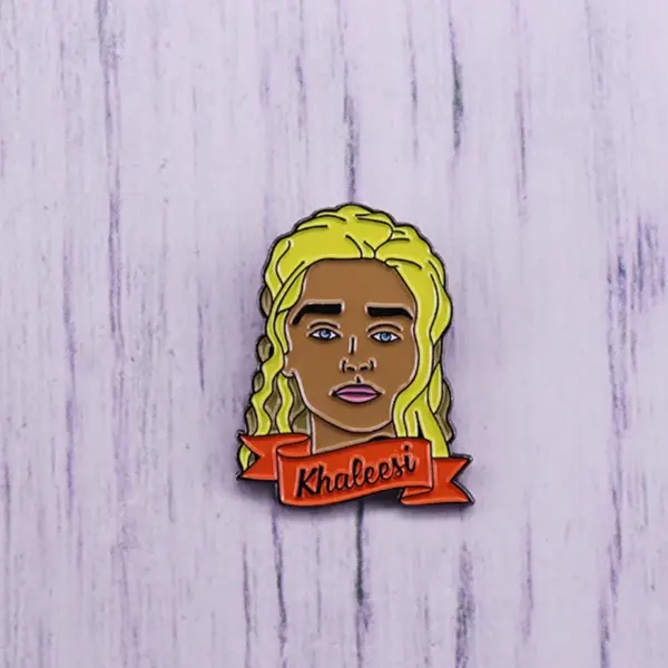 Luxury Copper Thrones Enamel Lapel Pin for Fans - Image 6