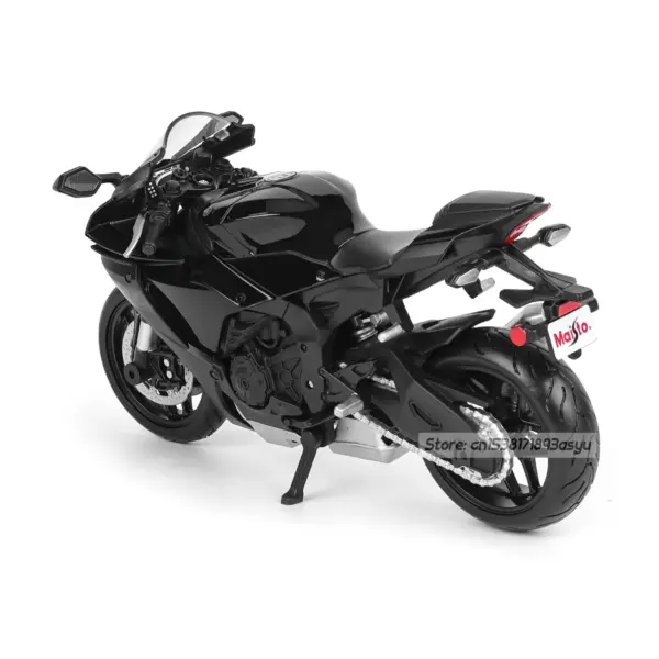 Maisto 1/12 Yamaha YZF-R1 Die-Cast Model - Image 6