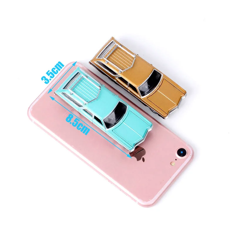 Retro 1/64 Chevrolet Impala Kingswood Estate Car 4 Retro 1/64 Chevrolet Impala Kingswood Estate Car - Image 4