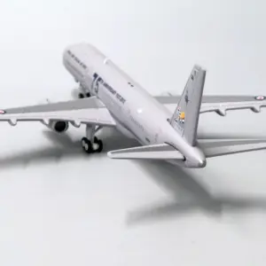 1/400 NZ Royal Air Force B757-200 Model Aircraft 10 S7219273681184359abb564696ef4e555D