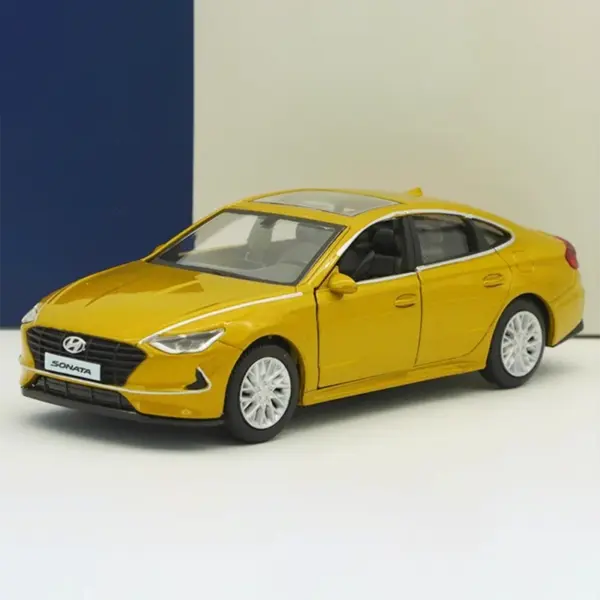 1:38 Scale SONATA Ten Generation Alloy Car Model - Image 6