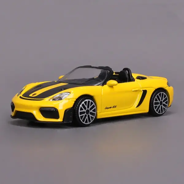 Bburago 1:43 Porsche 718 Spyder Rs Diecast Model - Image 4
