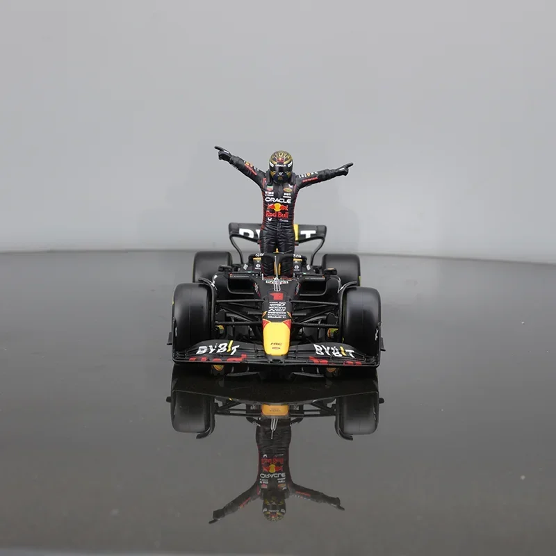 Bburago 1:24 Mclaren Mcl38 Miami Gp Diecast Model 20 Bburago 1:24 Mclaren Mcl38 Miami Gp Diecast Model - Image 20