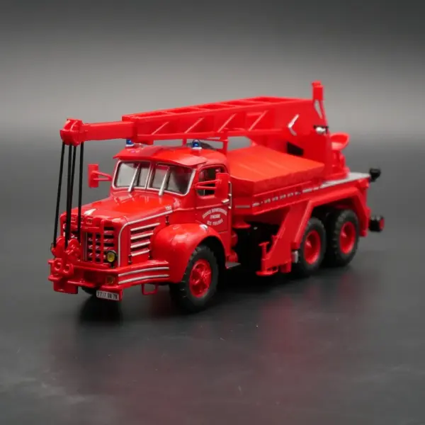 Diecast Ixo 1:43 Berliet Fire Engine Model - Image 6