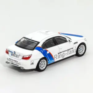 Shadow 1:64 BMW M5 E60 Diecast Collector’s Model 12 S79305605b2f04f1f84b53a43dd4fb741t