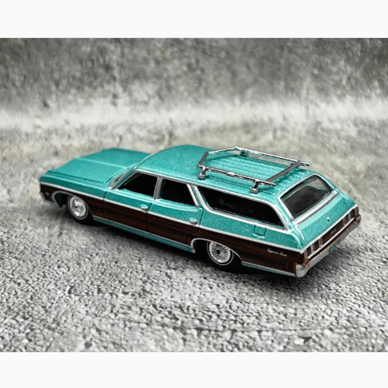 AW 1:64 Kingswood Estate & Royal Bobcat Model 3 AW 1:64 Kingswood Estate & Royal Bobcat Model - Image 3