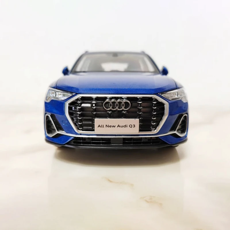 Diecast FAW Q3 SUV 1:18 Model Collection 3 Diecast FAW Q3 SUV 1:18 Model Collection - Image 3