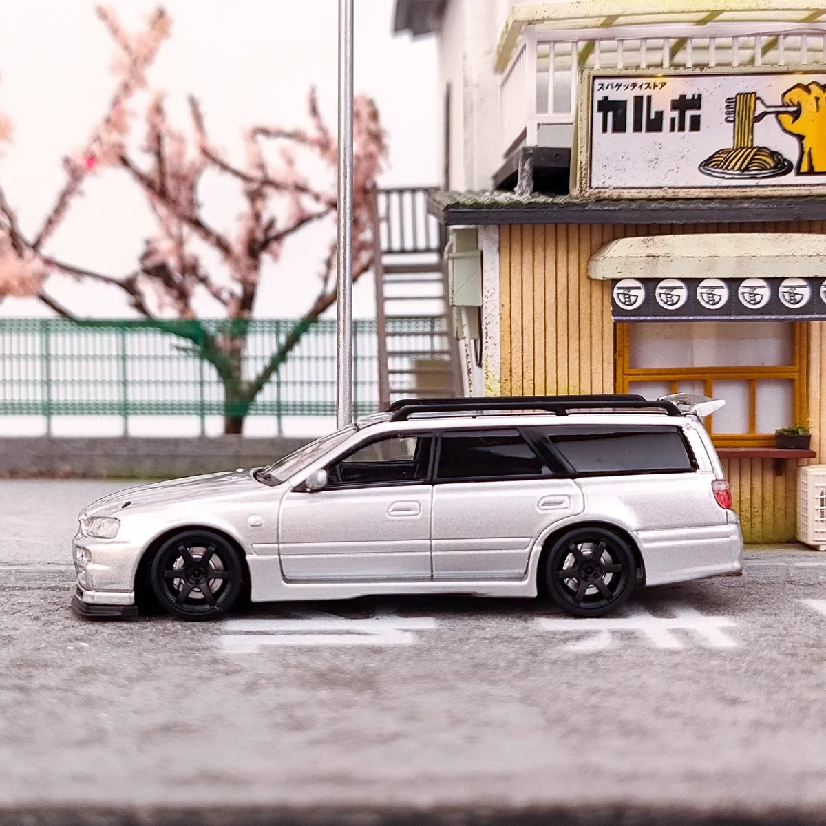 Diecast 1:64 Nissan R34 Stagea Model Car 2 Diecast 1:64 Nissan R34 Stagea Model Car - Image 2