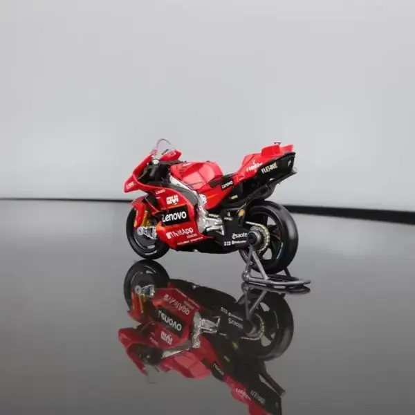 Maisto 1:18 Red Bull KTM Moto GP Miniature Model - Image 17