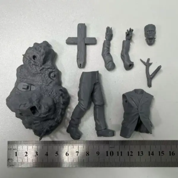 Frankenstein 1/24 Resin Model Kit Unassembled - Image 3
