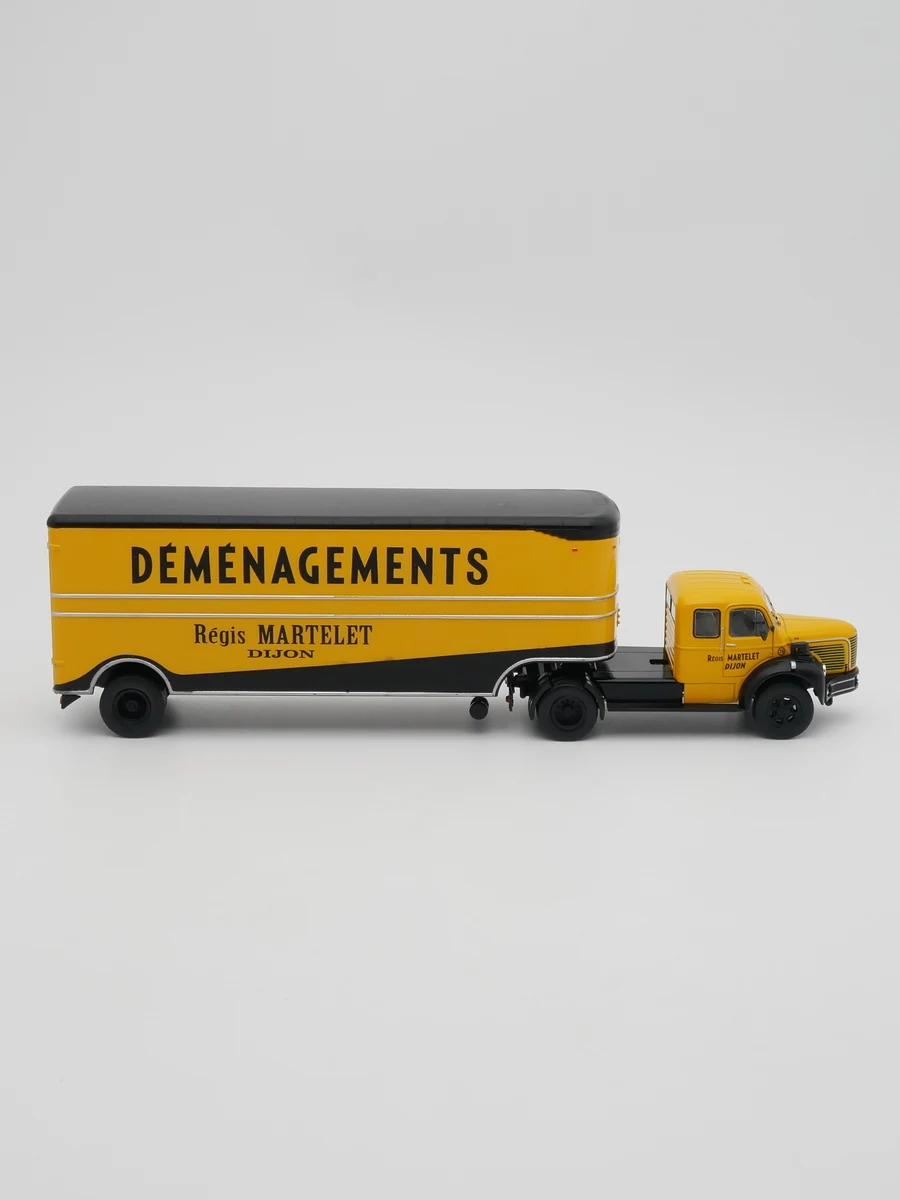 Diecast 1:43 Scale Régis Martelet Moving Truck 5 Diecast 1:43 Scale Régis Martelet Moving Truck - Image 5