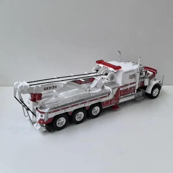 IXO 1:43 Peterbilt 359 Wrecker Model - Image 5