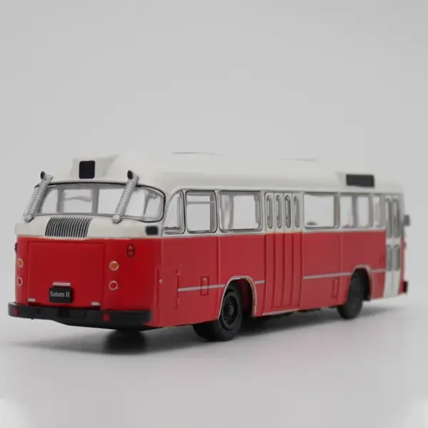 IXO 1:72 Magirus-Deutz Saturn II Bus Model - Image 4