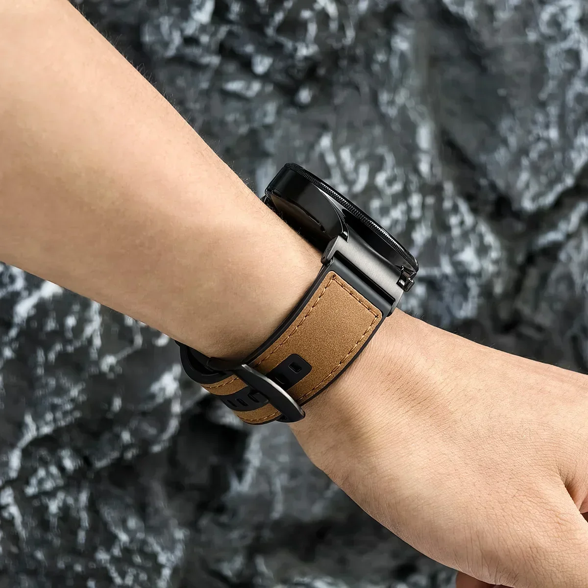 22mm Leather & Silicone Band for Samsung Galaxy Watch 6/5 5 22mm Leather & Silicone Band for Samsung Galaxy Watch 6/5 - Image 5