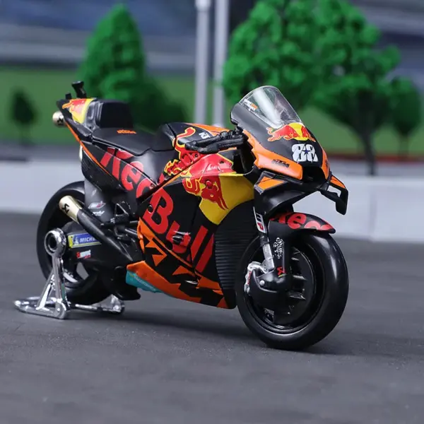 Maisto 1:18 Red Bull KTM Moto GP Miniature Model - Image 7