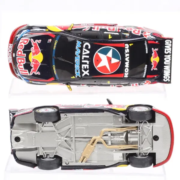 1/43 Holden VF Commodore V8 Racing Car Model - Image 6
