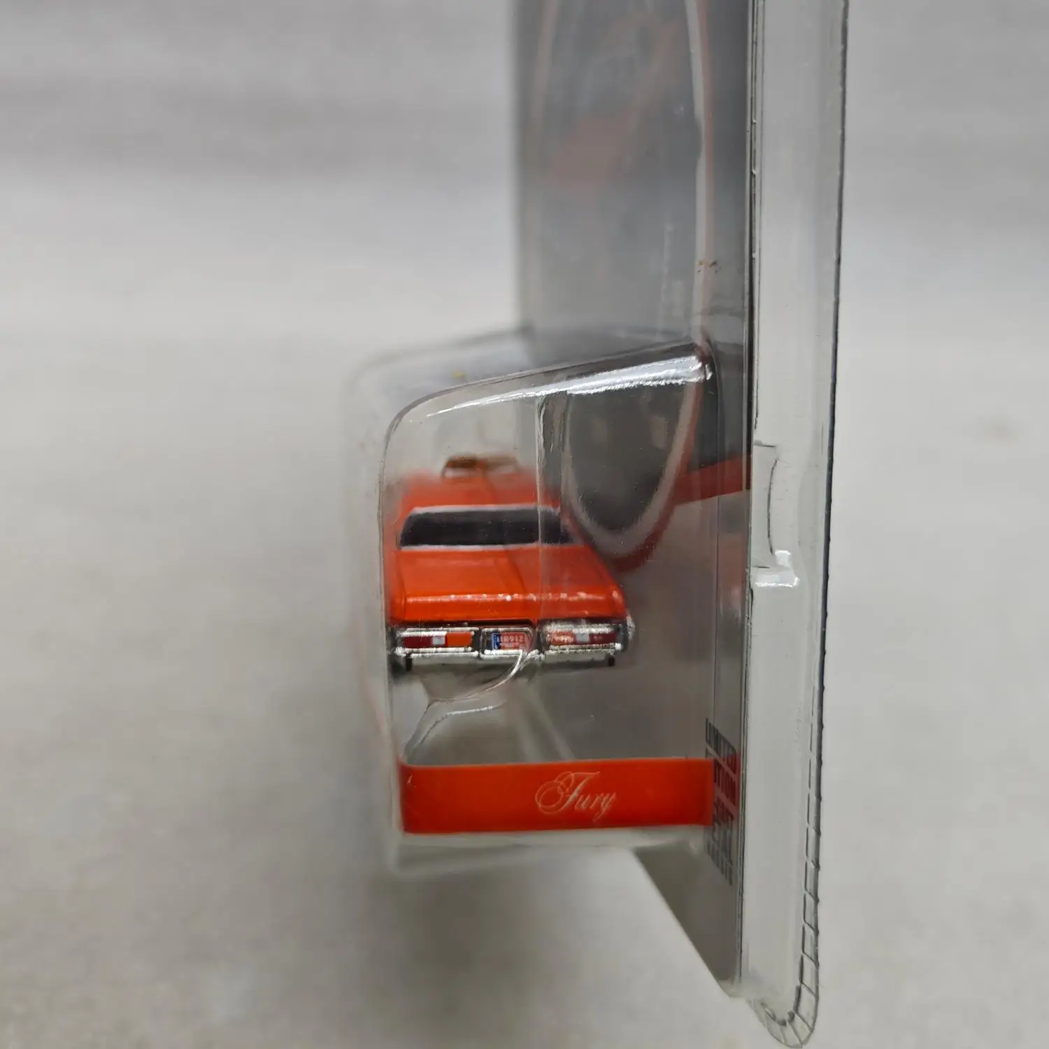 1:64 Diecast 1977 Plymouth Fury Taxi Model 6 1:64 Diecast 1977 Plymouth Fury Taxi Model - Image 6