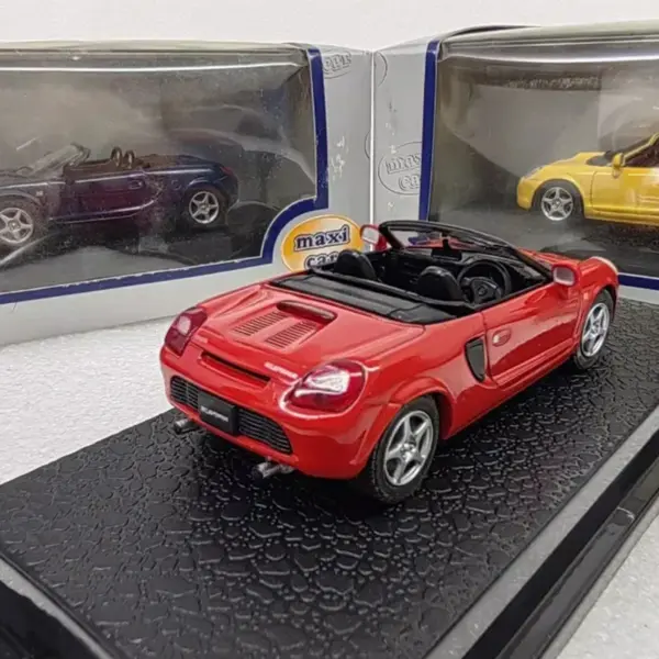 Diecast MR2 Convertible Model 1/43 Scale - Image 2