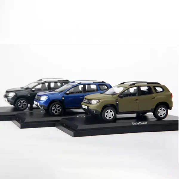 Diecast 1:43 Duster 2020 SUV Model Blue - Image 2