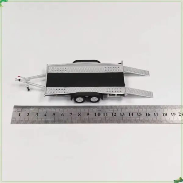 Massdi 1:43 Alloy Flatbed Trailer Model for Display - Image 6