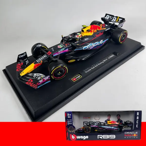 Bburago 1:18 Scale Red Bull Racing Model Set - Image 9