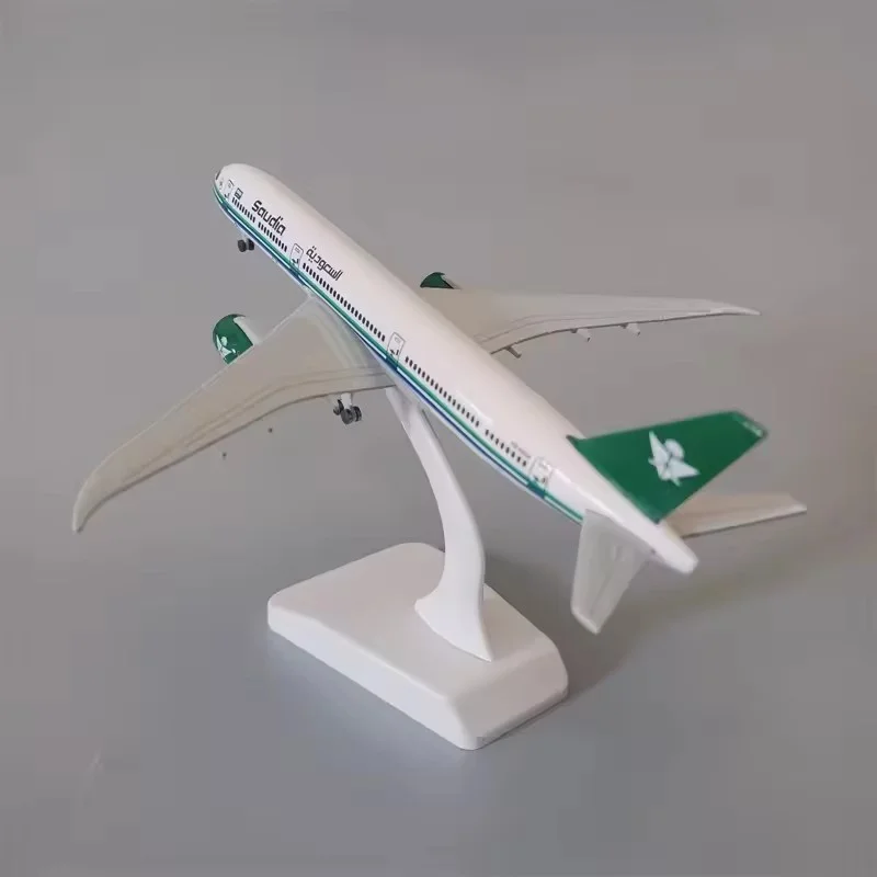 Saudi Airline 20cm Boeing 787 Diecast Model Aircraft 3 Saudi Airline 20cm Boeing 787 Diecast Model Aircraft - Image 3