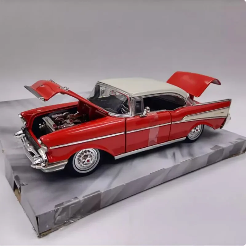 1957 Bel Air 1:24 Scale Metal Model Car 2 1957 Bel Air 1:24 Scale Metal Model Car - Image 2