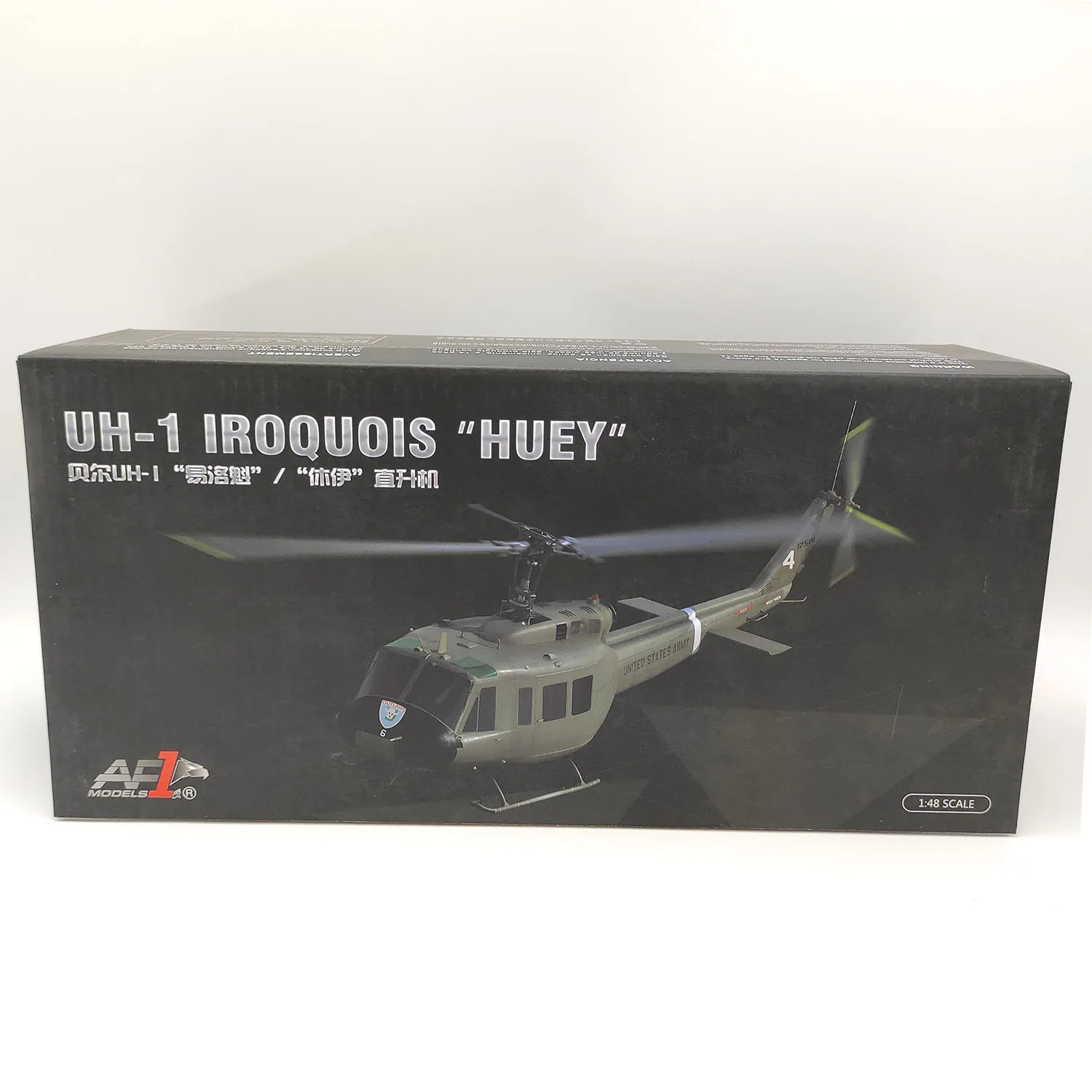 Diecast 1:48 UH-1 Iroquois Huey Model 6 Diecast 1:48 UH-1 Iroquois Huey Model - Image 6