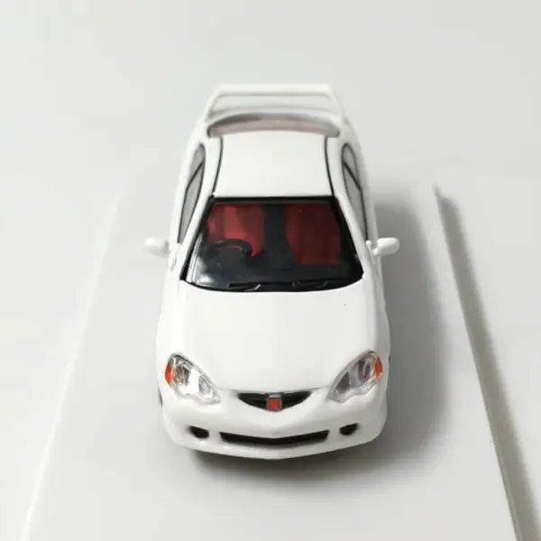 Diecast INTEGRA TYPE-R DC5 1:64 Model - Image 3