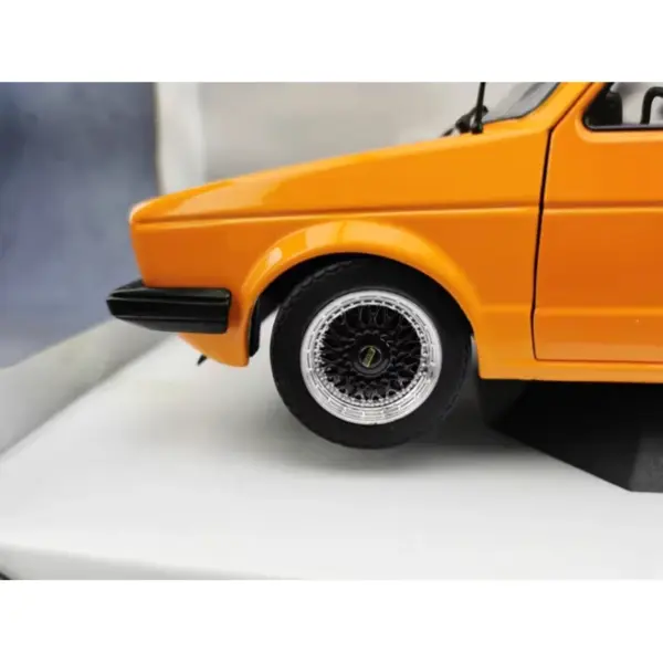 1982 Caddy MK1 1:18 Diecast Model Car - Image 5
