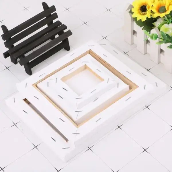 Mini Canvas and Easel Set for Artists - Image 3