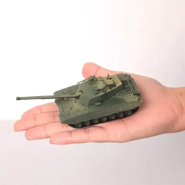 CCCP KV-2 Tank Model Kit 1:72 Scale - Image 3