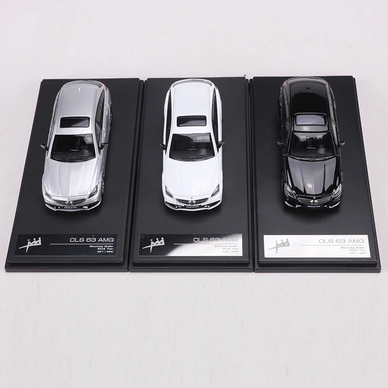 Maisto King 1:64 CLS63 AMG Diecast Model Car 5 Maisto King 1:64 CLS63 AMG Diecast Model Car - Image 5