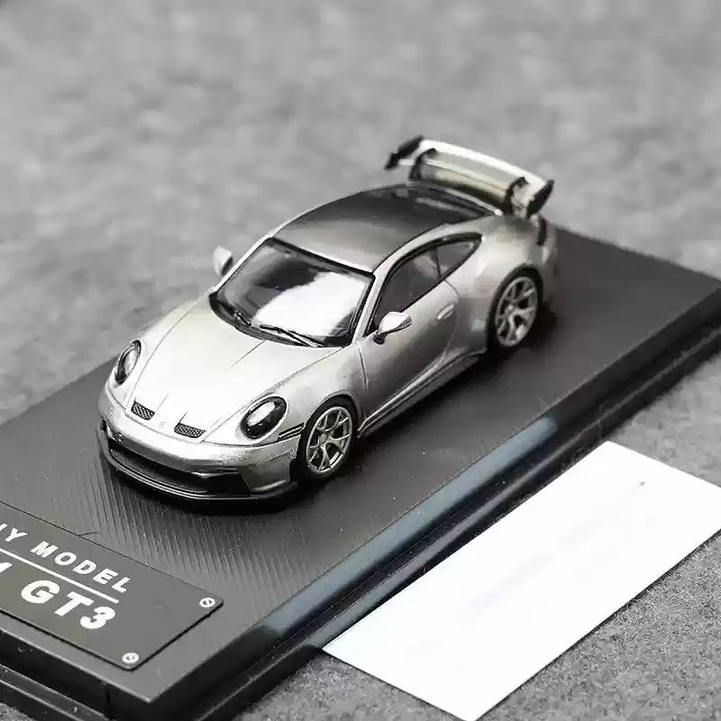 JY 1:64 911 GT3 Alloy Diecast Model Collectible 7 JY 1:64 911 GT3 Alloy Diecast Model Collectible - Image 7