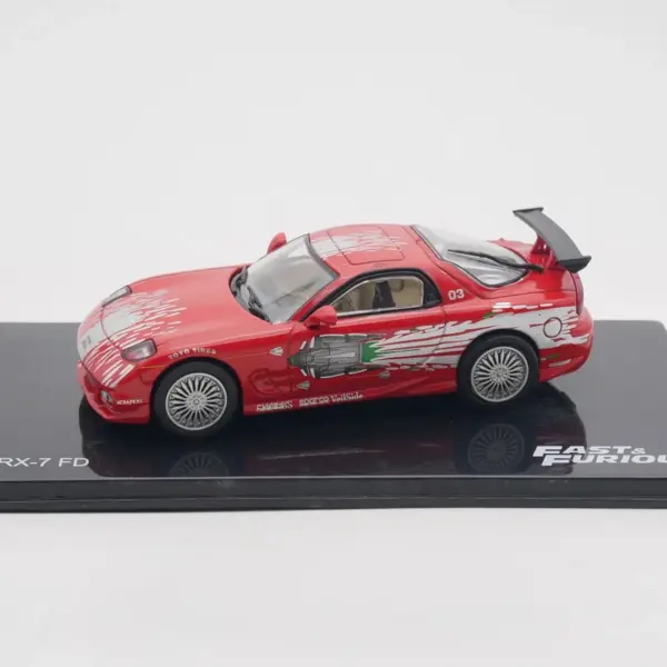 Mazda RX-7 FD Diecast Model 1:43 Display - Image 2