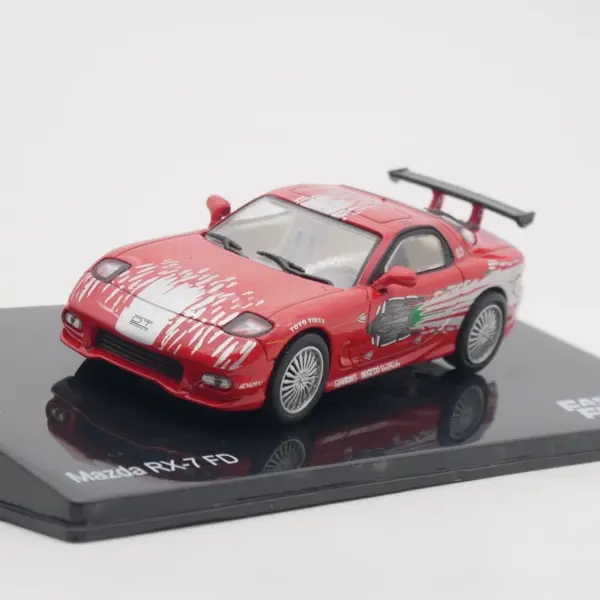 Mazda RX-7 FD Diecast Model 1:43 Display - Image 6