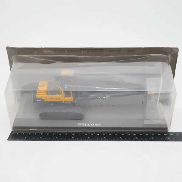 1:72 Scale Diecast Volvo Crawler Crane Model - Image 6