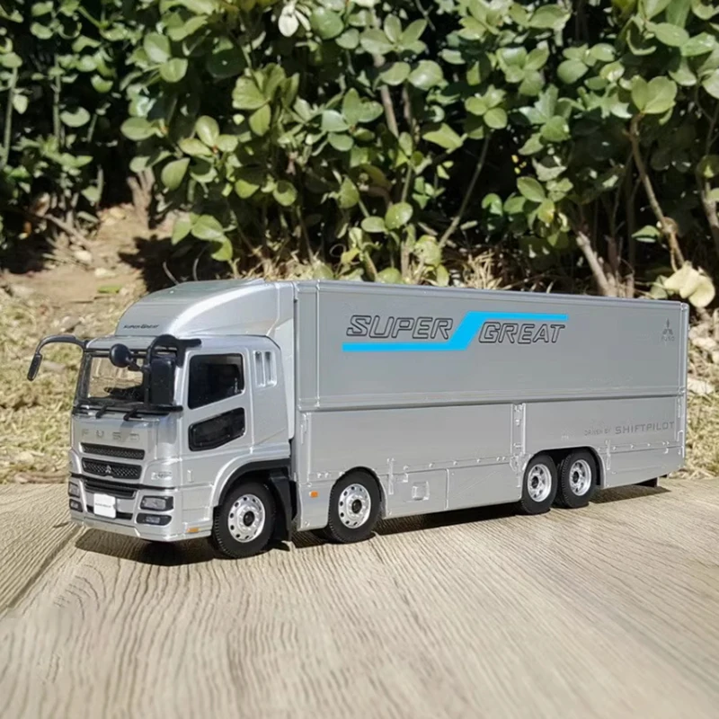Diecast 1:43 Scale FUSO Container Truck Model 8 Diecast 1:43 Scale FUSO Container Truck Model - Image 8