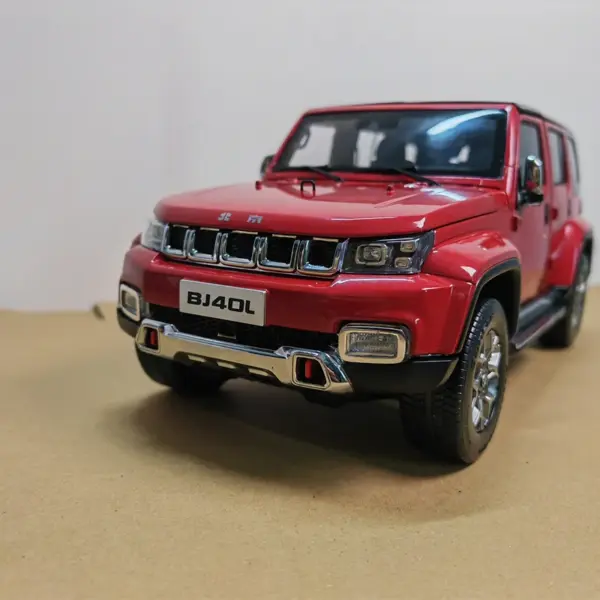 Diecast 1:18 BAIC BJ40L PLUS Alloy Model - Image 3