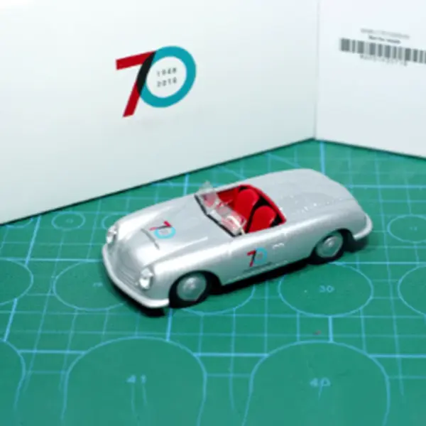 1/43 Scale 356 No.1 Alloy Car Model - Image 2