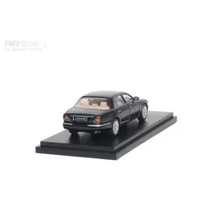 Limited Edition 1:64 Jaguar XJ350 Diecast Model 11 S9deea7e4d4854ec1bce1069b1e39626c3