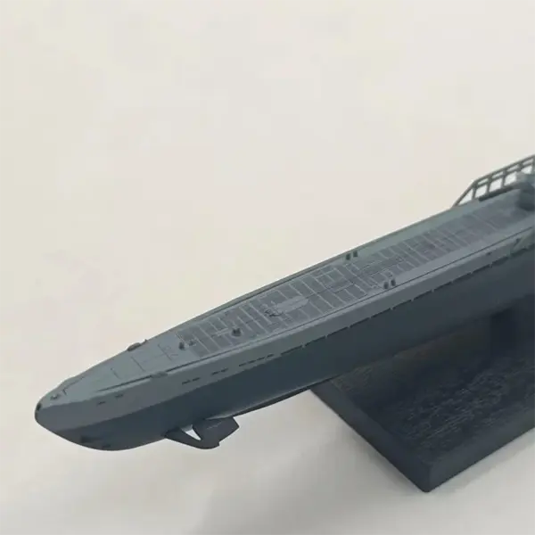 Diecast Alloy Submarine Model 1:350 Scale - Image 5