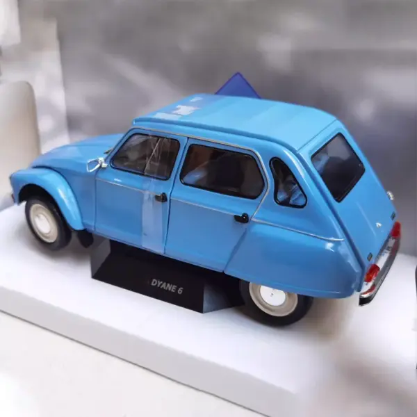 SOLIDO DYANE 6 1:18 Alloy Car Model - Image 3