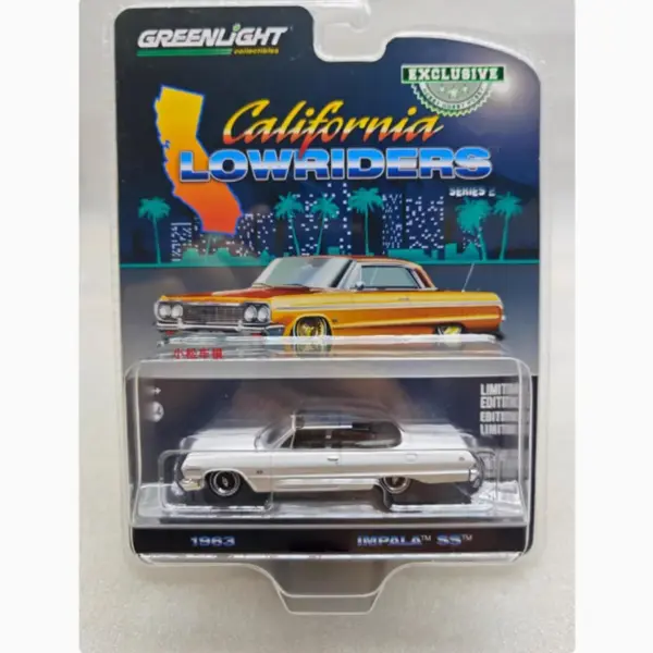 1:64 Scale 1963 Impala SS White Convertible Model - Image 2