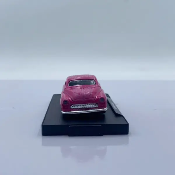 1949 Mercury Custom 1:64 Alloy Model Car - Image 5