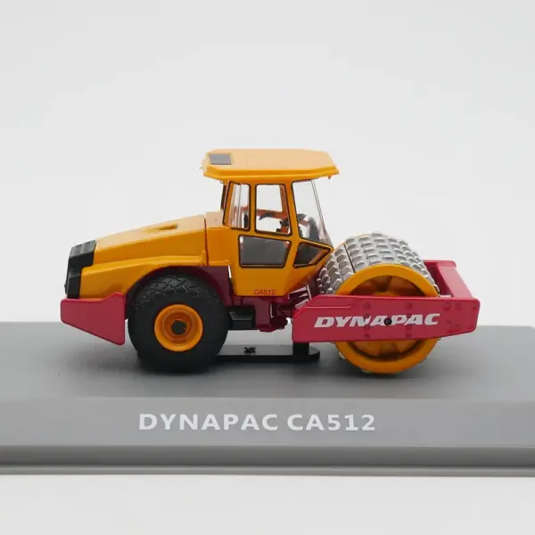 Diecast Dynapac CA512 1:72 Scale Collectible Model - Image 5