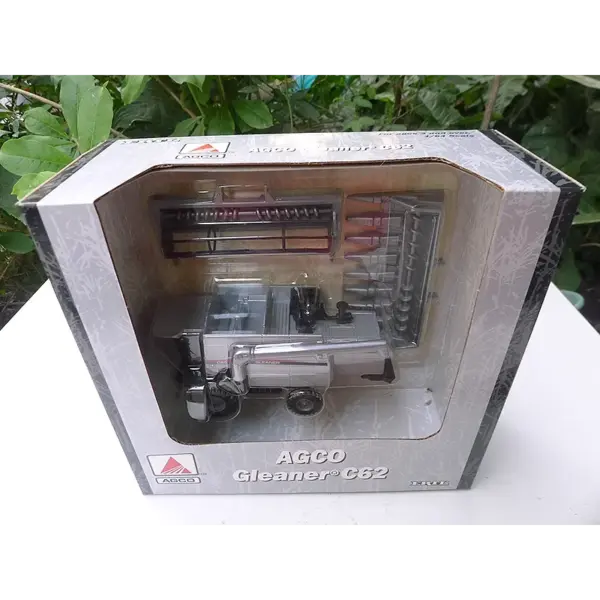 ERTL 1:64 Scale Case IH Combine Harvester - Image 2