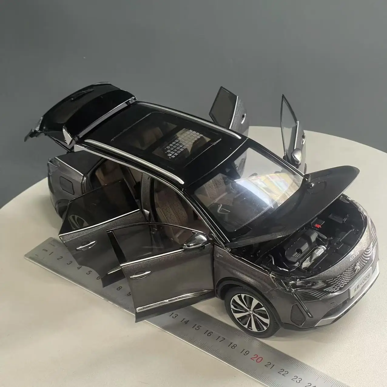 Peugeot 4008 Off-Road Car Model 1:18 Scale 5 Peugeot 4008 Off-Road Car Model 1:18 Scale - Image 5