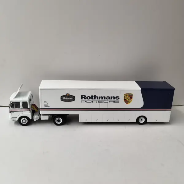 Diecast IXO 1:43 Scale MAN Bussing Model - Image 2